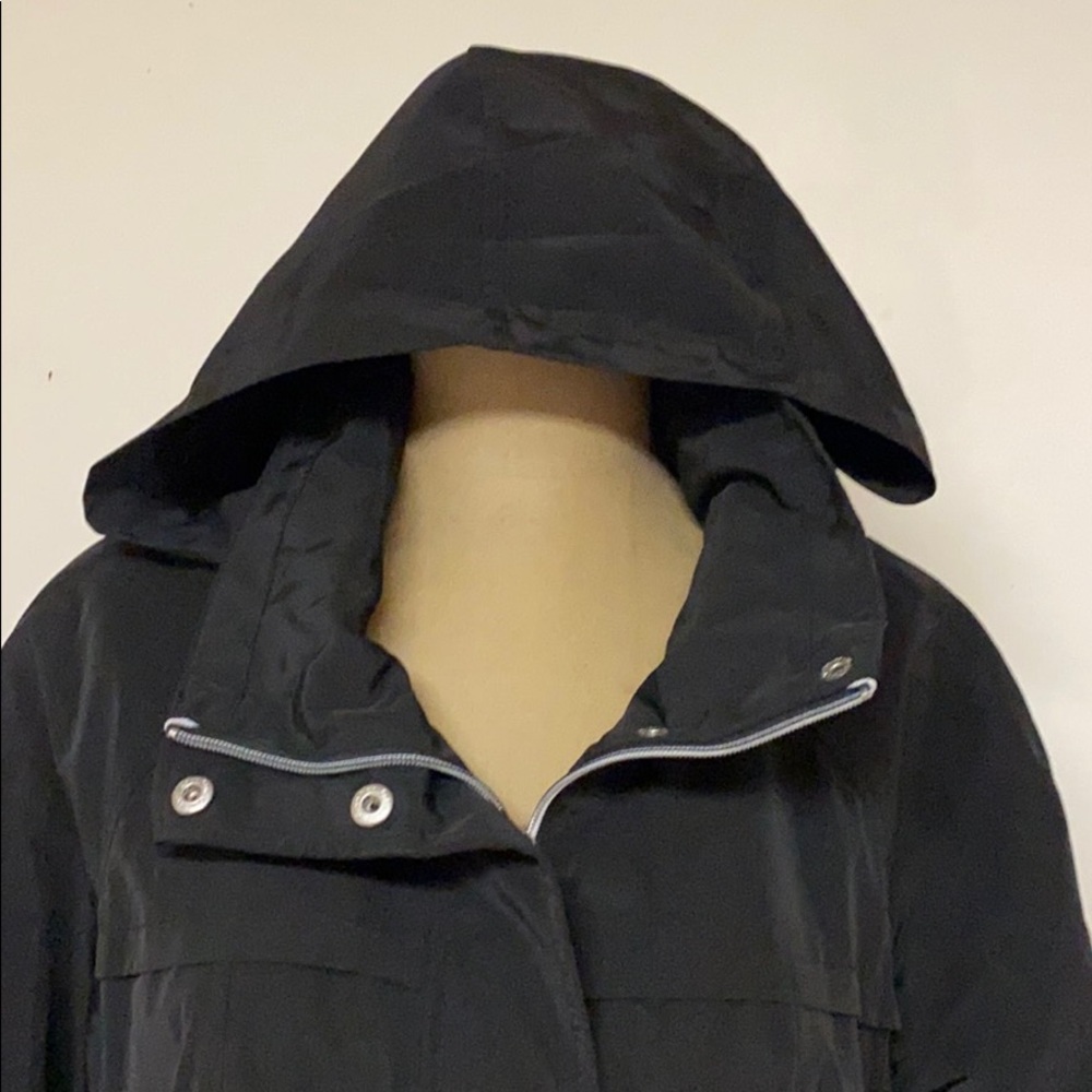 Calvin Klein raincoat - Picture 3 of 7